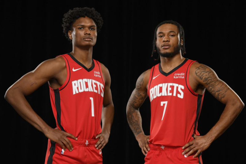 2025中超官方最佳球员候选：瓦科、莱昂纳多领衔，王钰栋在列（2025中超最佳球员官方候选出炉：瓦科、莱昂纳多领跑，王钰栋上榜）