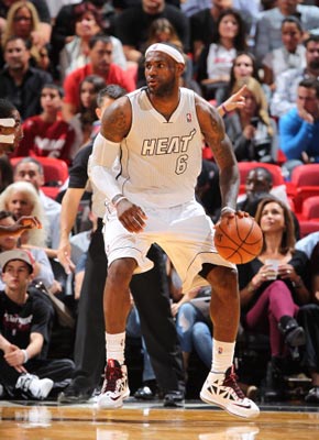 迪马：迪巴拉退烧后参加全队合练，安赫利尼奥也参加了合练（迪马：迪巴拉退烧后已随队合练，安赫利尼奥也参与合练）