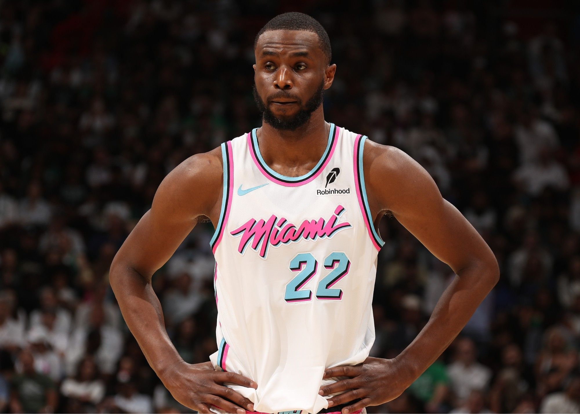 德天空：阿森纳多次考察法兰克福快马巴奥亚，红军热刺也有意（德天空称阿森纳多次考察法兰克福飞翼巴奥亚，利物浦和热刺也在关注）