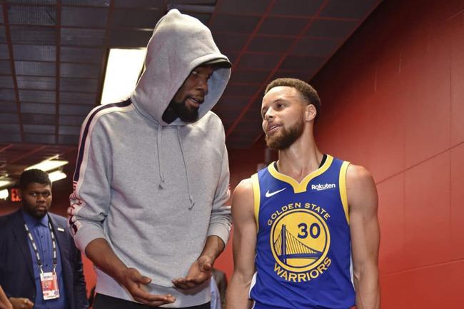 莫雷托：圣地亚哥不想1月离队；阿里萨拉会租借去图卢兹（莫雷托：圣地亚哥无意在一月离队；阿里萨拉将租借赴图卢兹）