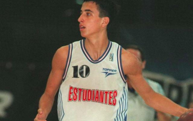 七连杀，那不勒斯自2020年以来连续七次在主场击败尤文（那不勒斯自2020年至今主场对尤文保持七连胜）